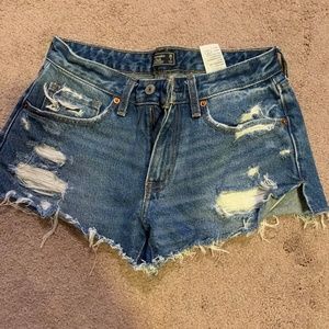 Abercrombie and Fitch Short